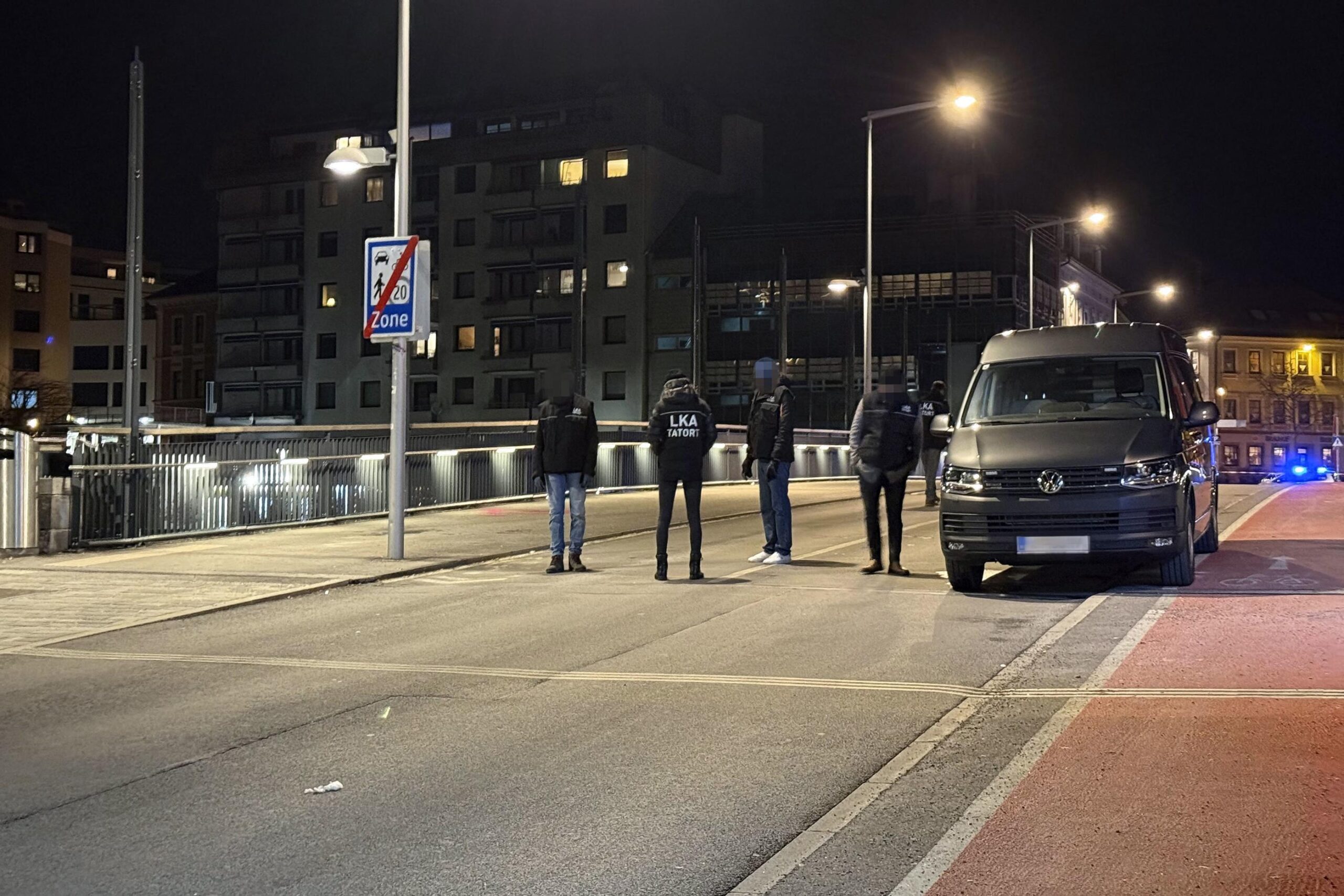 Un cauchemar à Vienne : Une enseignante autrichienne victime de sept adolescents en fuite