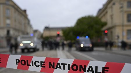 3 millions de dossiers judiciaires en attente : la police française dénonce une situation critique