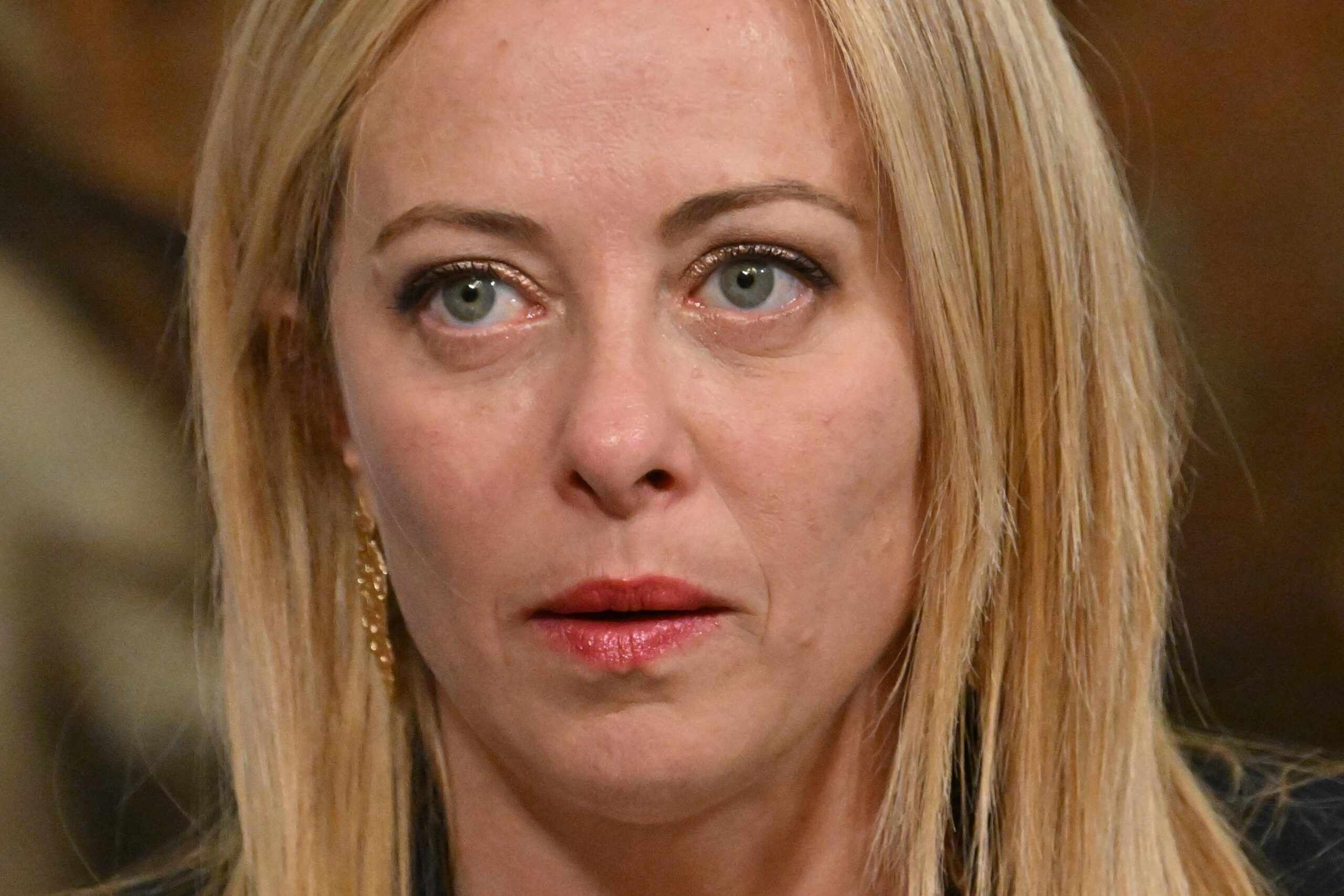 Giorgia Meloni dénonce l&rsquo;inaction dans le drame de Crans-Montana